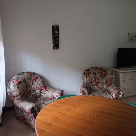 Appartamento Per 4 In Via Tiburtina, Wi-Fi, Metro B E Bus Per Il Centro E La Sapienza Rome Bagian luar foto