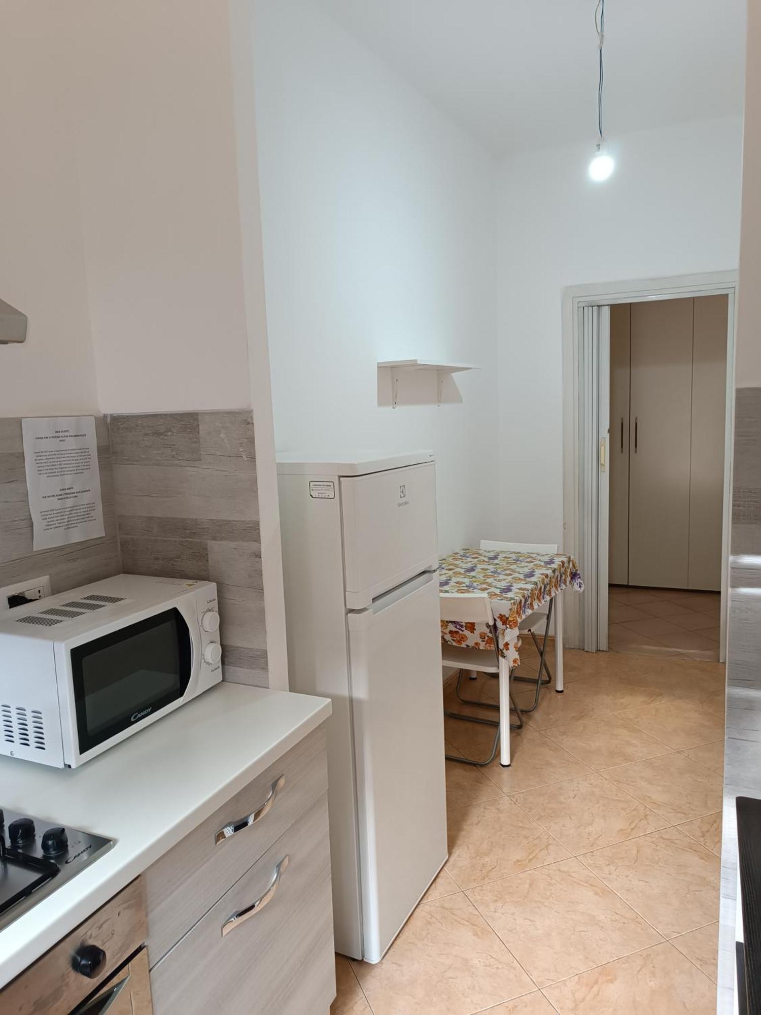 Appartamento Per 4 In Via Tiburtina, Wi-Fi, Metro B E Bus Per Il Centro E La Sapienza Rome Bagian luar foto